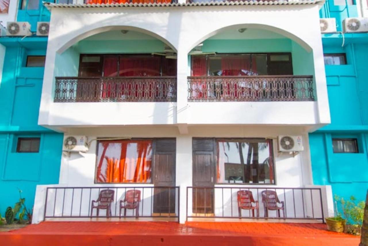 Swimsea Beach Resort, A Beach Property パナジ エクステリア 写真